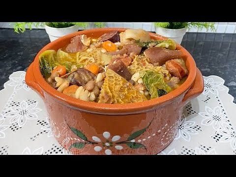 ANGOLAN STYLE FEIJOADA 🇦🇴 WITH DRIED MEAT | SUPER DELICIOUS | EASY AND FAST