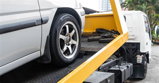 Insurance fraud agency warns of "wreck chasers" charging thousands after towing cars