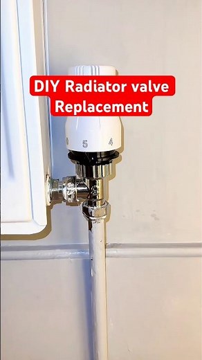 How to change thermostatic radiator Valve DIY.#plumbing #diy #hack #radiator#valve #change #shorts