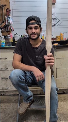 Passing it on: Teaching how to Build a Hackberry Self Bow #selfbow #traditionalarchery #passiton