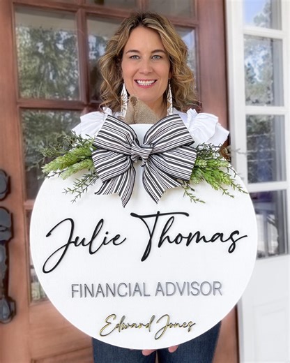 Office Door Hanger: Customizable Wreath, Wooden Sign for Office Door With Name and Title - Etsy