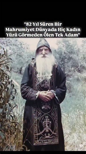 Tarihçikalem Tarih Paylaşımları on Instagram: "Michael Tolotos, 1856 yılı civarında dünyaya geldi ancak hayatı daha ilk saatlerinde büyük bir trajediyle başladı. Annesi, doğumundan sadece dört saat sonra vefat etti. Hiçbir aile üyesi ortaya çıkmayınca, henüz bir bebek olan Tolotos, Yunanistan'daki Athos Dağı'nın zirvesinde bulunan bir Ortodoks manastırının basamaklarına terk edilmiş halde bulundu. ​ ​Manastırdaki keşişler tarafından sahiplenilen ve orada büyütülen Tolotos, hayatı boyunca manastı