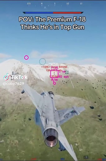 F-18 vs Top Gun: Hilarious Premium Jet Dogfight Moments