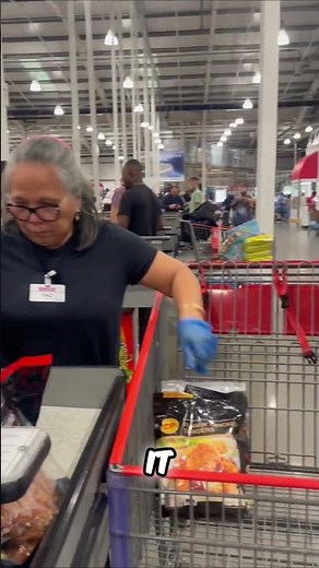 Costco: Why This Store Is A Great Investment! #shorts