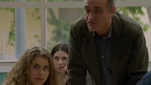 405K views · 12K reactions | Los Peripatéticos - ¿Para qué sirve la filosofía? "La filosofía no es sólo un conjunto de preguntas profundas y verdades absolutas; la filosofía es poner patas arriba todo lo que damos por sabido." #filosofia #filosofos #filosofando | FilosoraptorMdq | Facebook