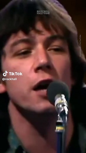 You’ve never heard “Paint It Black” like this before. When 1994 Inductee Eric Burdon teamed up with @warthebandofficial in 1970, they flipped @therollingstones classic into something with a whole lotta funk. Go ahead… try not to move your feet. We dare you. #TheRollingStones #paintitblack #ericburdon #Cover #rockandroll