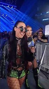 EL DEBUT DE JACY JAYNE Y FATAL INFLUENCE 😈 #shorts #wwe #wweenespañol