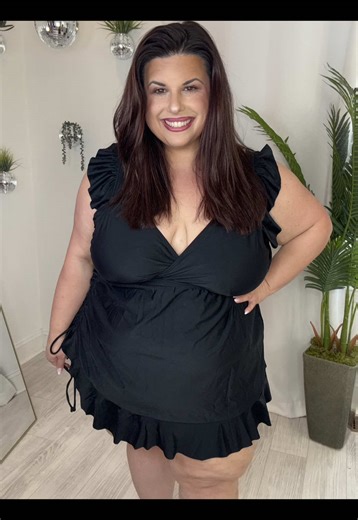 Stylish Plus Size Swimsuits for Summer Comfort