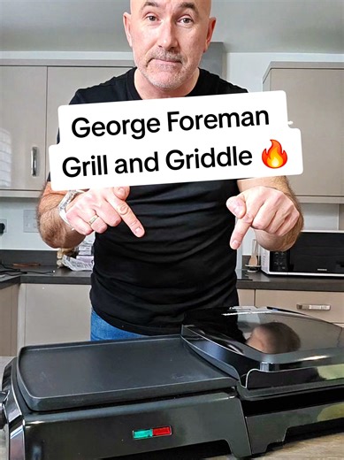 This George Foreman grill and griddle is insane, you can cook loads of different foods on it, and its a bargain at the moment 🔥 #georgeforeman #indoorgrill #kitchengadgets #tiktokmademebuyit #dealdrops