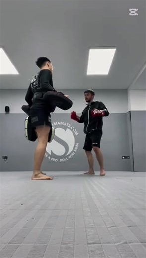 Some more from the archive with bro #muaythai #tiktok #padwork #fighter