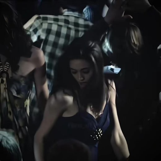 Celebrating Fiona Gallagher's Iconic Moments