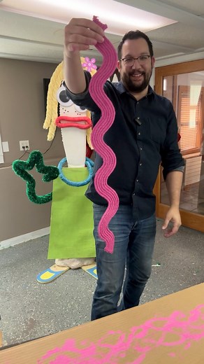 40K views · 1.8K reactions | Let’s finish the rickrack for Karen’s dress! 朗 Follow for updates on the Karen/Knifey sprayfoam project… and share/repost to help me out!  Crafts, laughs, DIYs, tutorials, sprayfoam creations & more! 拾 #disneyfanart #sprayfoam #diyproject #pixar #toystory #diy #instacrafts #sprayfoamcrafts #forky #disney #staycrafty | RugorMat | Facebook