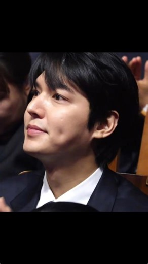 ❤️ Lee Min Ho ❤️ - - - #actorleeminho #leeminho이민호 #LeeGon #TheKingLeeMinHo #pachinkoseason2 #hansu #sunja #cityhunter #leeyunseong #faith #choiyoung #LeeMinHo #askthestars #gongryong #TheKingEternalMonarch #leeminhofan #leeminho #mysun #loveleeminho #leeminhotherapy #kohansoo #leeminhoforever #leeminhostyle #leeminhoworld #leeminhofilm# #mysunshine #mymentertainment #promiz2014 #AlwaysWithLeeMinHo | Lee Min Ho e Eu