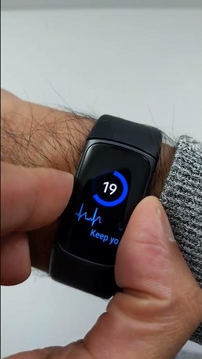 Fitbit Charge 5 - Reading My ECG (Electrocardiogram)