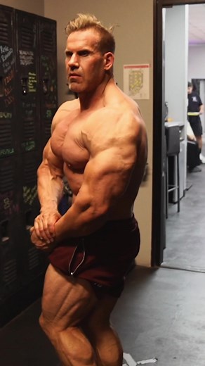 New physique update. The full video is on my youtube channel- JayCutlerTV #bodybuilding