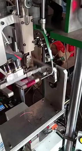 Exploring a Mechanical Cleaning Machine in Action