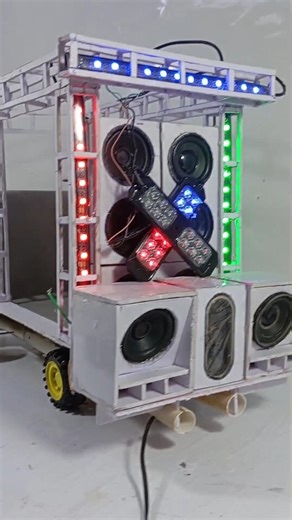 ‪@JHASTECHNICAL‬DJ TRUCK KESE BANAYA AT HOME | DJ LIGHT SET-UP LODING | DJ SPEAKER#shorts#djtruck