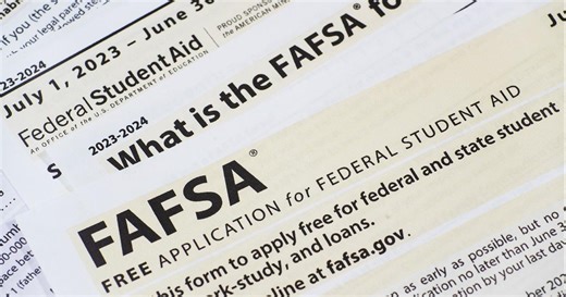 What went wrong with the new FAFSA program rollout?