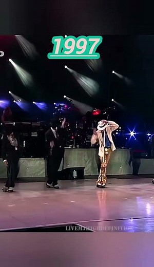 smooth criminal (1988-2009)❤️