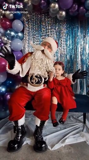 🎅 ¡Santa ya está en Matamoros! Listo para posadas, encendidos y entregas de regalos 🎁 Su agenda se está llenando… Asegura tu fecha con tiempo… ¡y deja que la magia haga el resto! 🎁✨ 📲 Reserva por WhatsApp: 👉 8683890455 y 8113190571 #navidad #Matamoros #merrychristmas #santaclaus #fypシ | Blackjack Circus