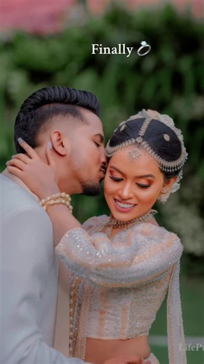 #capcut #onemillionaudition #fypviralシviral #trending #weddingcouple #finallywedding #weddingjourney #loveoflife #brideandgroom