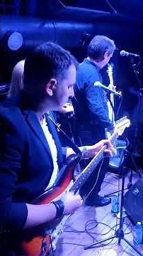 Terminal Frost - Another Brick In the Wall (live at Imagine cafe)