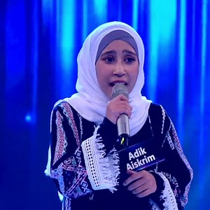 5.2M views · 66K reactions | #AdikAiskrim Suara dia paling sedap ..Mremang bulu roma Penyanyi Sebenar Atau Penyamar - Adik Aiskrim | Video Jiwang Lagu Cover | Facebook