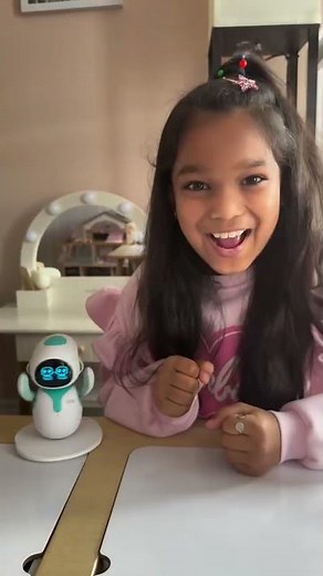 Eilik Robot Makes My Birthday Wish Come True