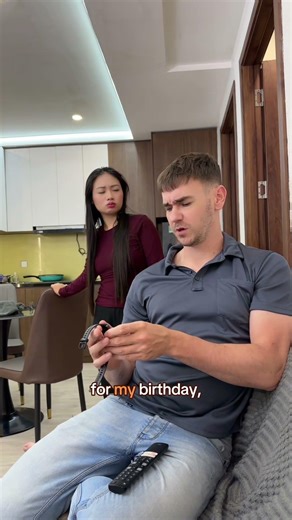 Wrong gift 😂 #couple #funny #joke #humor #fyp