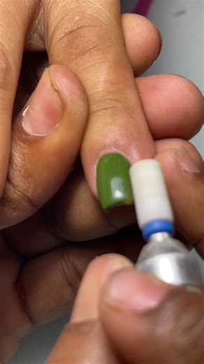 185K views · 2.4K reactions | #nayenailsmomen #uñasbonitasysencillas #uñasbonitas #uñasacrilicas #softgel #uñaspaso #nails #DrillNails #nailart | Uñas para principiantes | Facebook