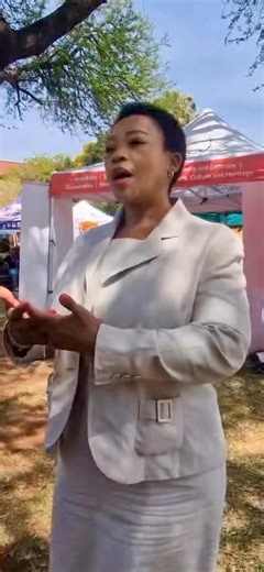 [Watch] DM Nomusa Dube-Ncube engaging with members of the media at the Step-by-Step Programme Live Demonstration of the 2026 NSFAS Application Process. #StepByStepProgramme #NSFAS #HigherEducation #2026Applications National Student Financial Aid Scheme (NSFAS) | DHET