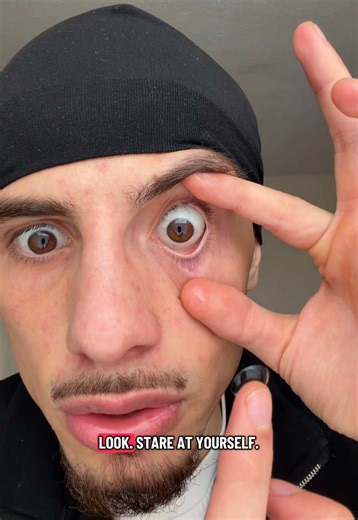 How to put contacts on 101 #contactlens #eyewear #lenses #contacts #prescription