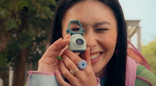 Palm-Sized Digital Cameras