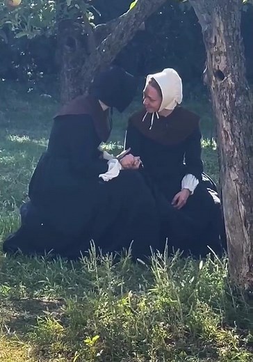 Amanda Seyfried and Thomasin McKenzie at "The Testament of Ann Lee" set
