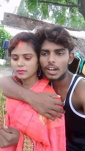 Outdoor Gardening Tips with Vibrant Plants