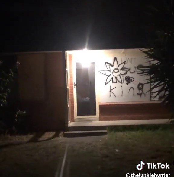 Exploring the Challenges of Junkie Hunting