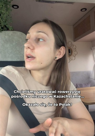 Jedziemy sobie kamperem na końcu świata, po całkowitym pustkowiu, jest wichura, leje deszcz i nagle spotykamy rowerzystę, jaka jest szansa, że będzie on z Polski? 😅