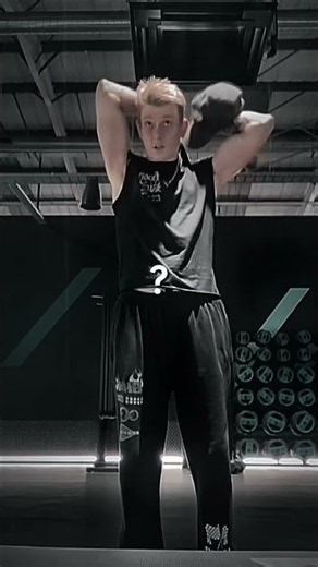 #stayfocused #bodypositivity #gymlife #aesthetic #sleeperbuild