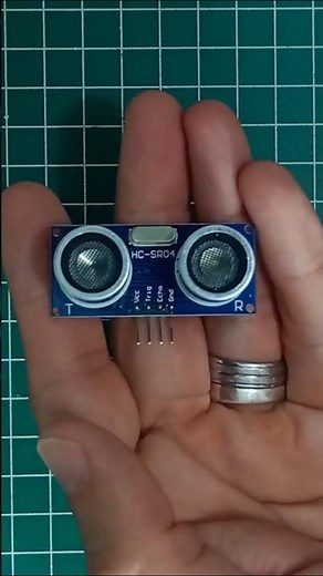 Ultrasonic sensor and graphic display on Arduino
