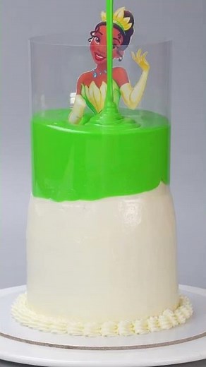 Pull Me Up Disney Princess Cake Decorating Idea