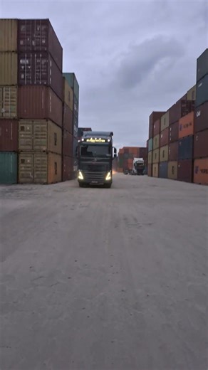 Terminal de container
