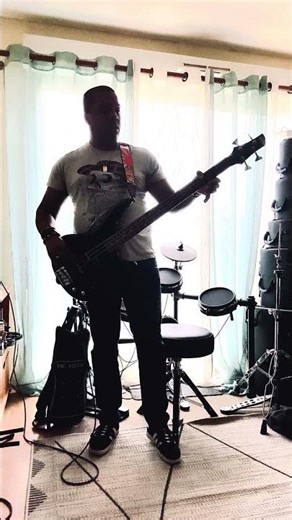 Love Ain't No Stranger (bass cover)