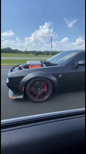 Unleashing the Hellcat: Dodge Challenger Power