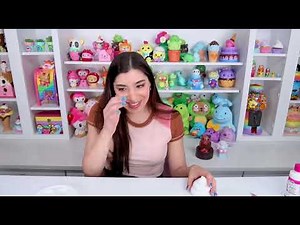 ‪@MoriahElizabeth‬ gets jumpscared by Jordan