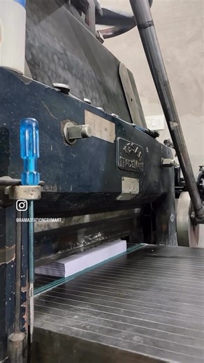 Manual paper cutting machine | Print Solution Machinery Ltd.