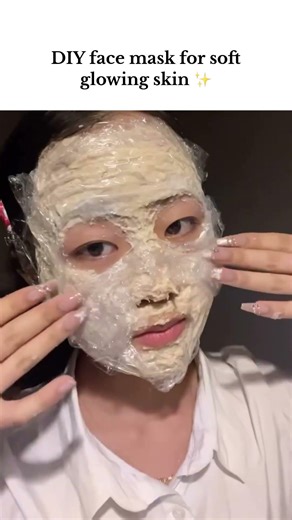 DIY face mask for soft glowing skin ✨#glowupjourney #diyfacepack #usashorts #newyorkcity #california