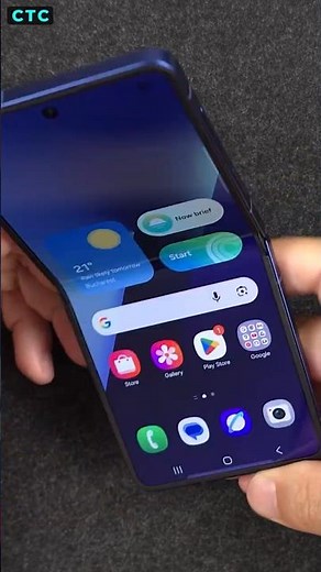 Razr 60 Ultra vs Flip 7 👀