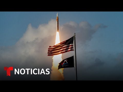 La NASA lanza al espacio la misión Artemis II. Véalo en español