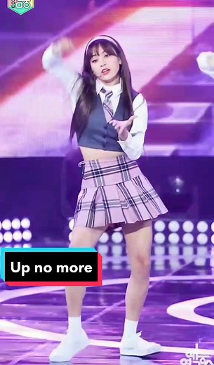 Captivating Jihyo Fancam from Twice Performing 'Up No More'