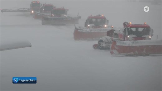 Liveblog zum Sturmtief: ++ Bundesverkehrsminister ruft zur Vorsicht auf ++